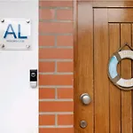 Fabulous Apartman *
